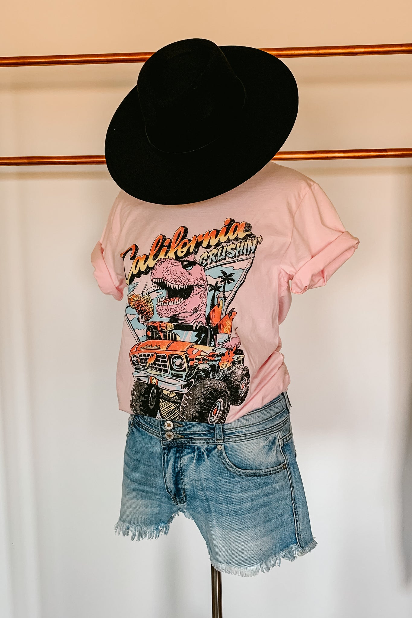 California Crushin' Graphic Tee